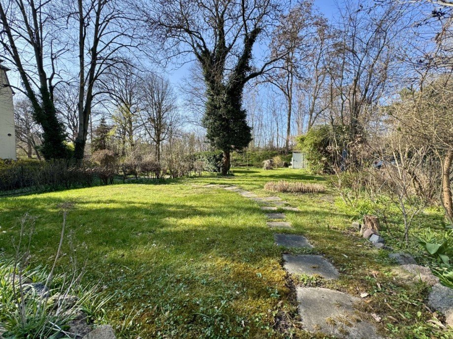 Hof Erdgeschosswohnung Berlin