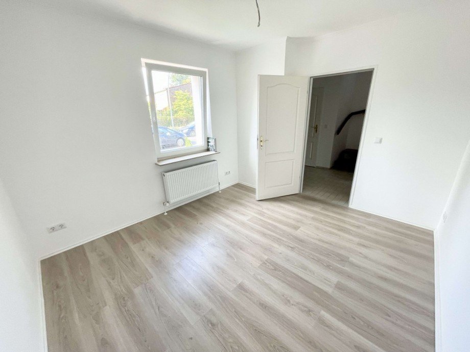 Zimmer 2 EG Doppelhaush�lfte Berlin