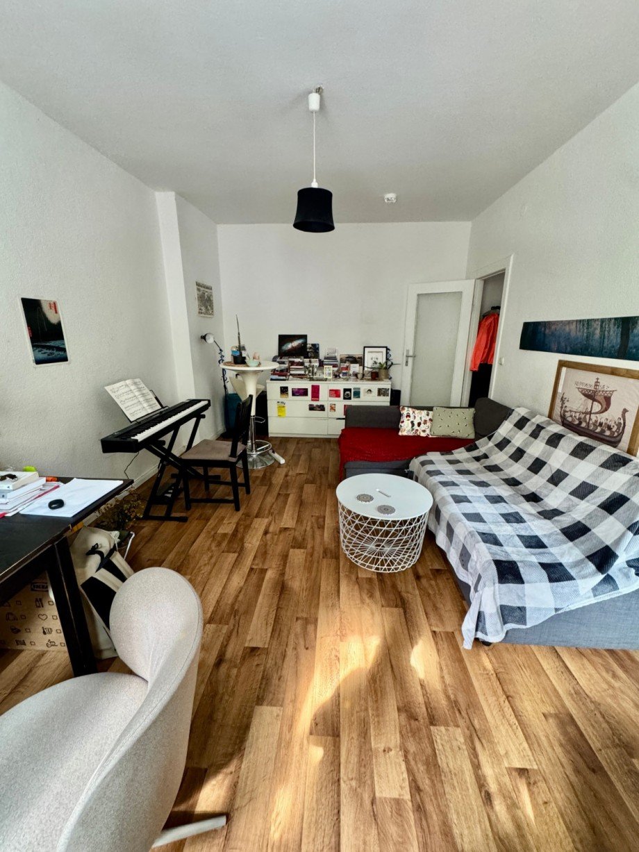 Wohnzimmer Etagenwohnung Berlin