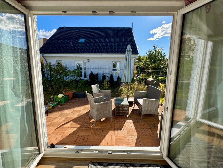 Zugang zur Terrasse (WZ) Einfamilienhaus Berlin