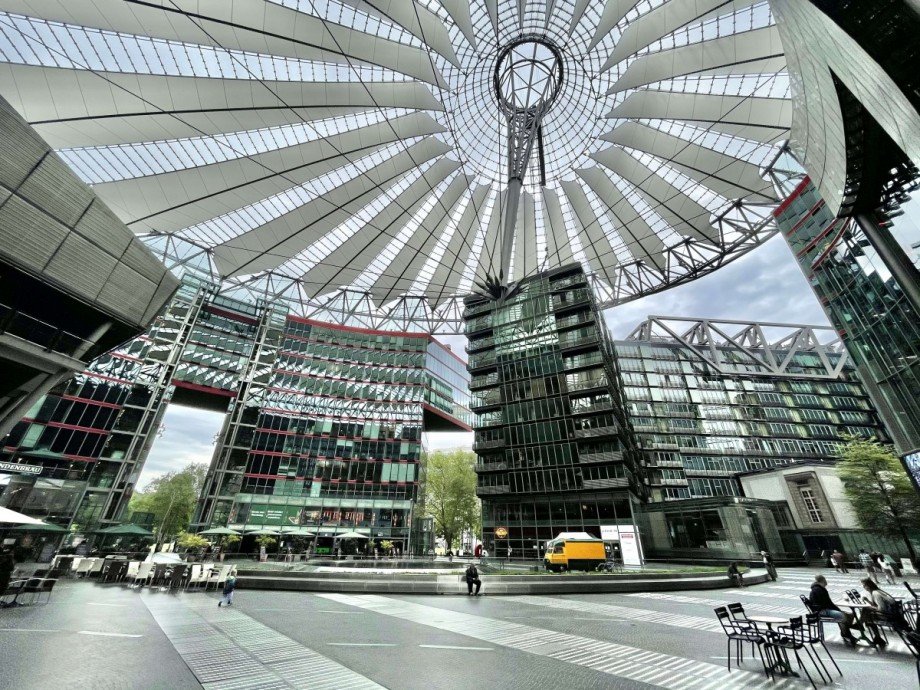 Sony Center Wohnung Berlin