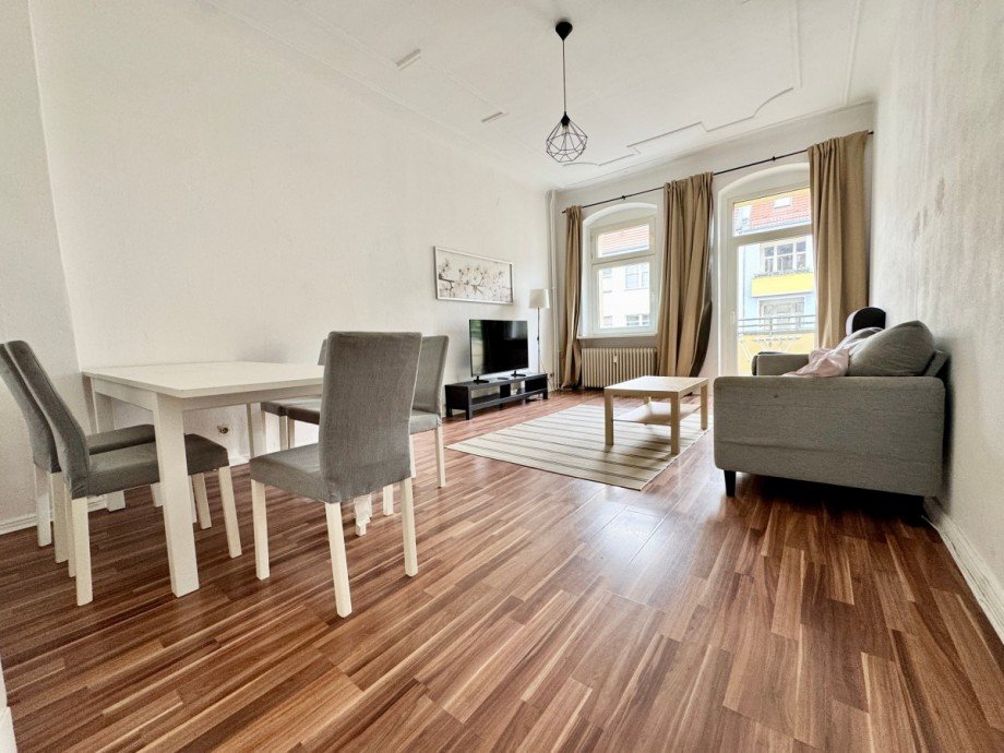 Wohnzimmer Etagenwohnung Berlin