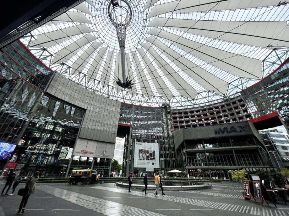 Sony Center Wohnung Berlin