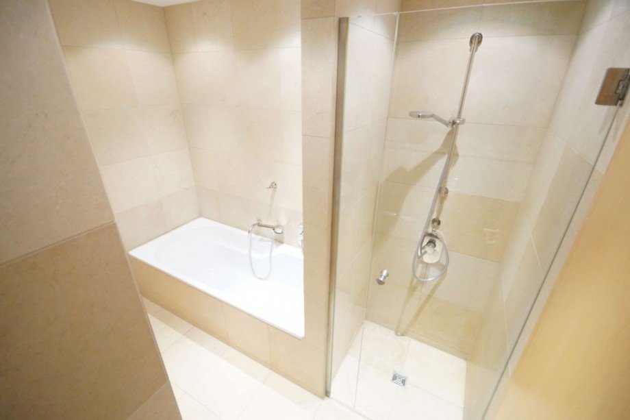 Badezimmer 1 Wohnung Berlin