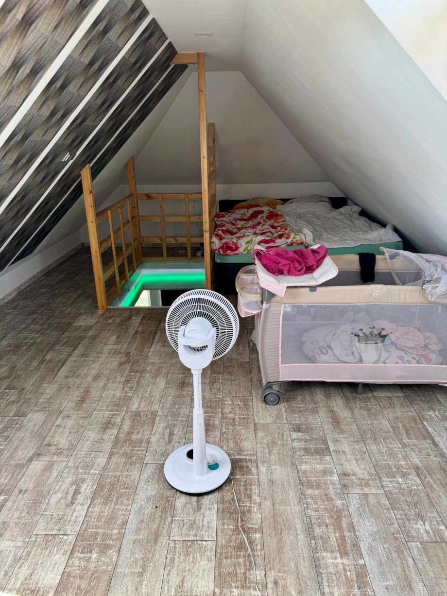 Spitzboden Doppelhaush�lfte Oranienburg