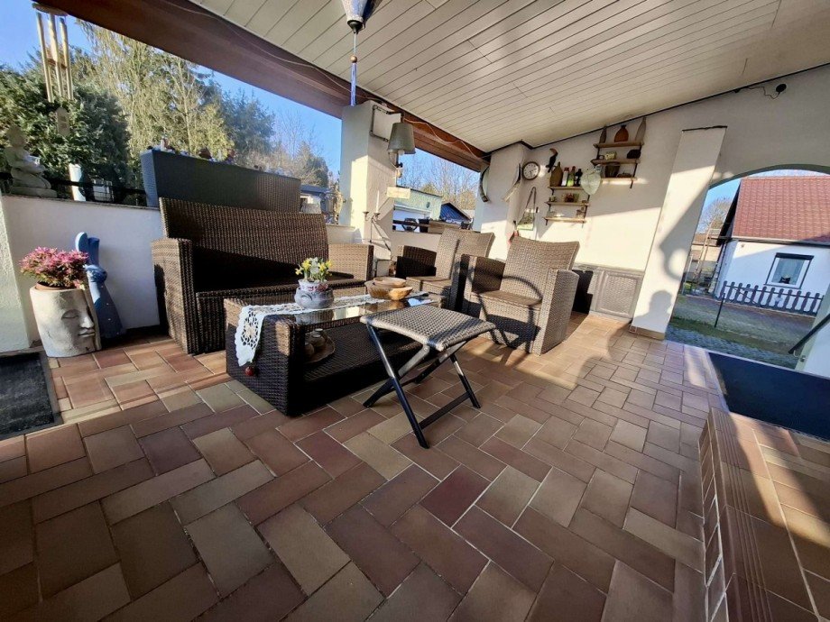 Terrasse �berdacht mit Grill Einfamilienhaus Liebenwalde