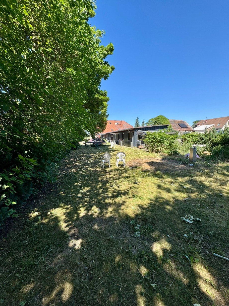 Hof Doppelhaush�lfte Oranienburg