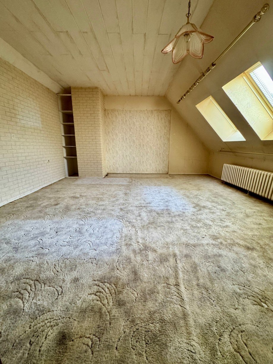 14 m� Zimmer DG Doppelhaush�lfte Berlin