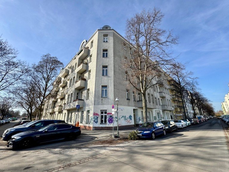 Hausansicht Berlin Wohnung +++Attraktive Wohnung mit Potenzial in der ehemaligen Mauerstr.+++