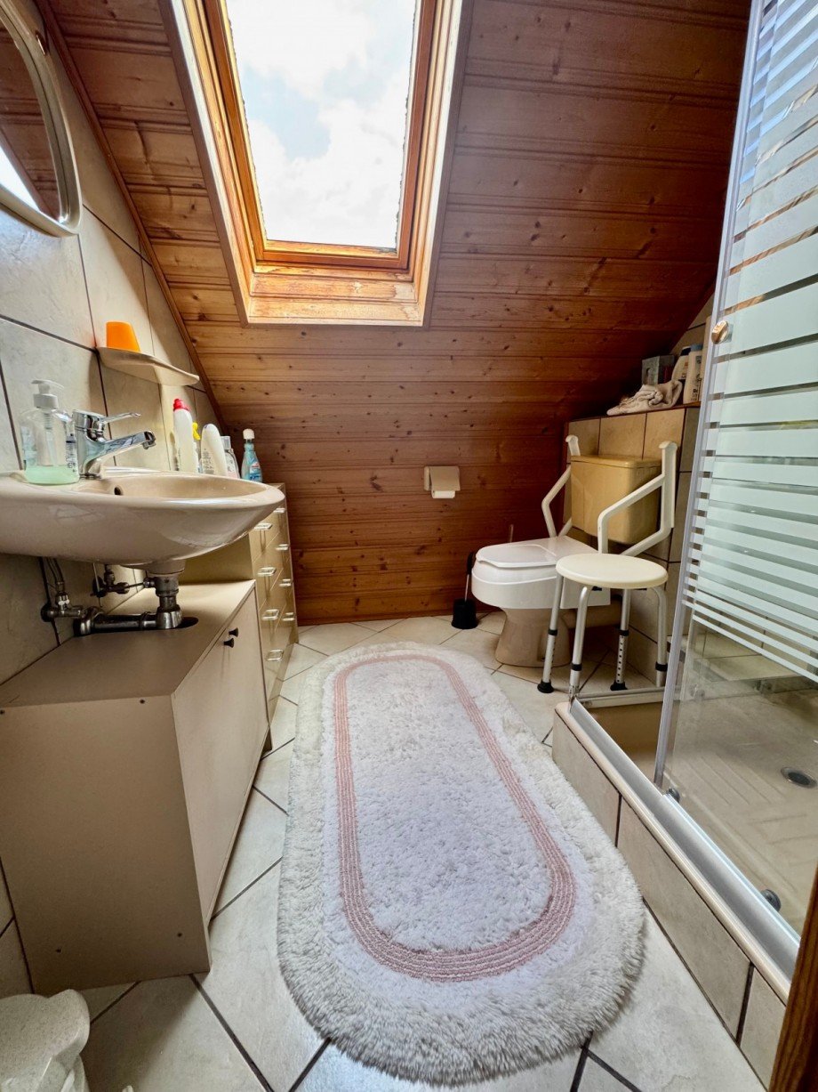 Badezimmer DG Einfamilienhaus Liebenwalde