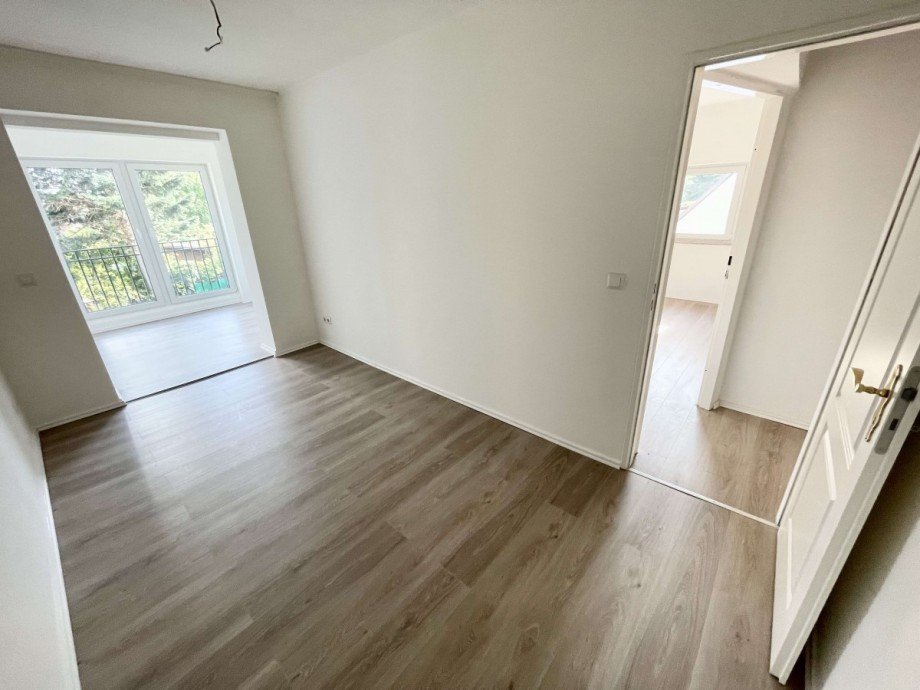 Zimmer 1 1.OG Doppelhaush�lfte Berlin