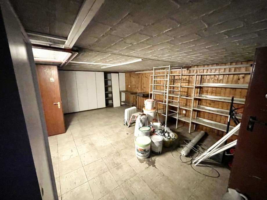 Keller Doppelhaush�lfte Berlin