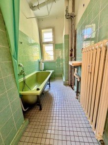 Badezimmer +++Leben im Denkmal, bezugsfreie Top-Floor-Wohnung in Reinickendorf+++