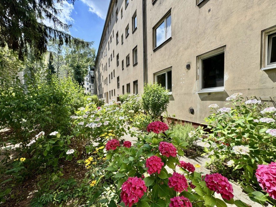 Hof Erdgeschosswohnung Berlin